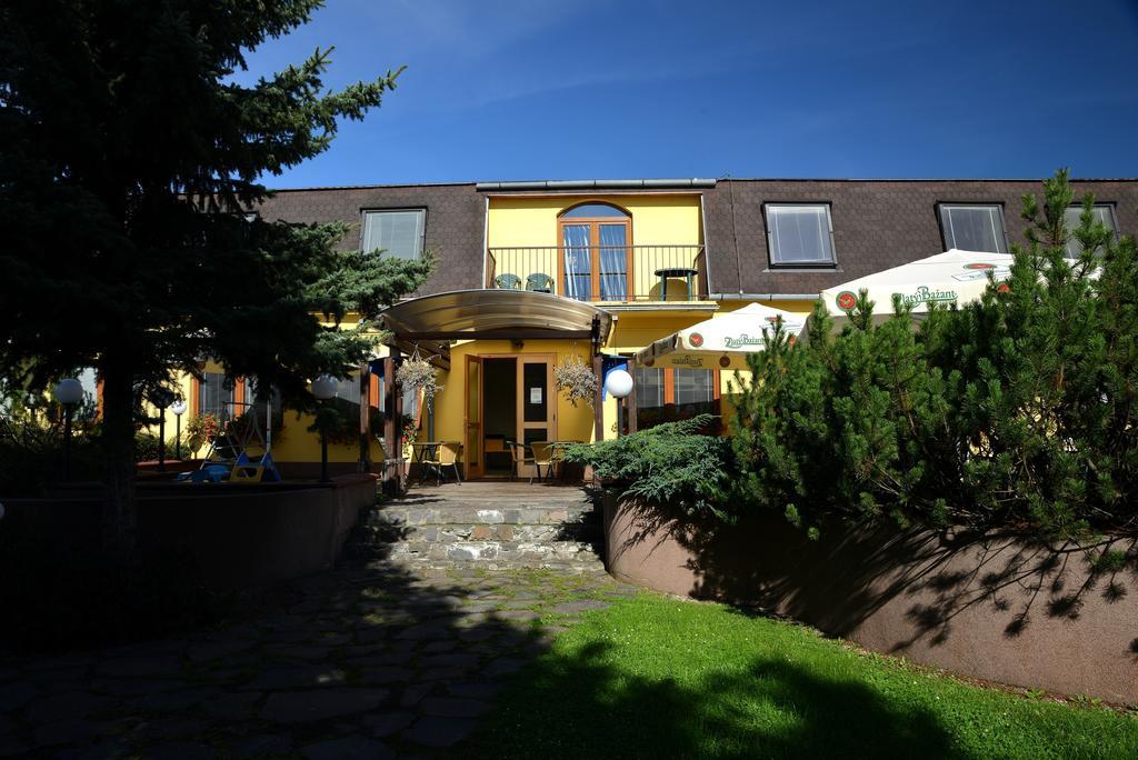Penzion Agrothermal Besenova Exterior photo